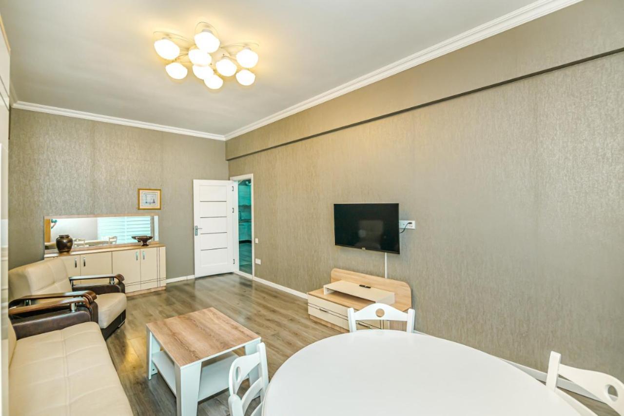 M Estate 1 Room Targovu Baku Luaran gambar