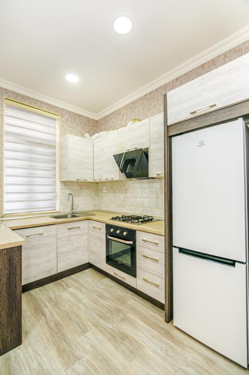 M Estate 1 Room Targovu Baku Luaran gambar
