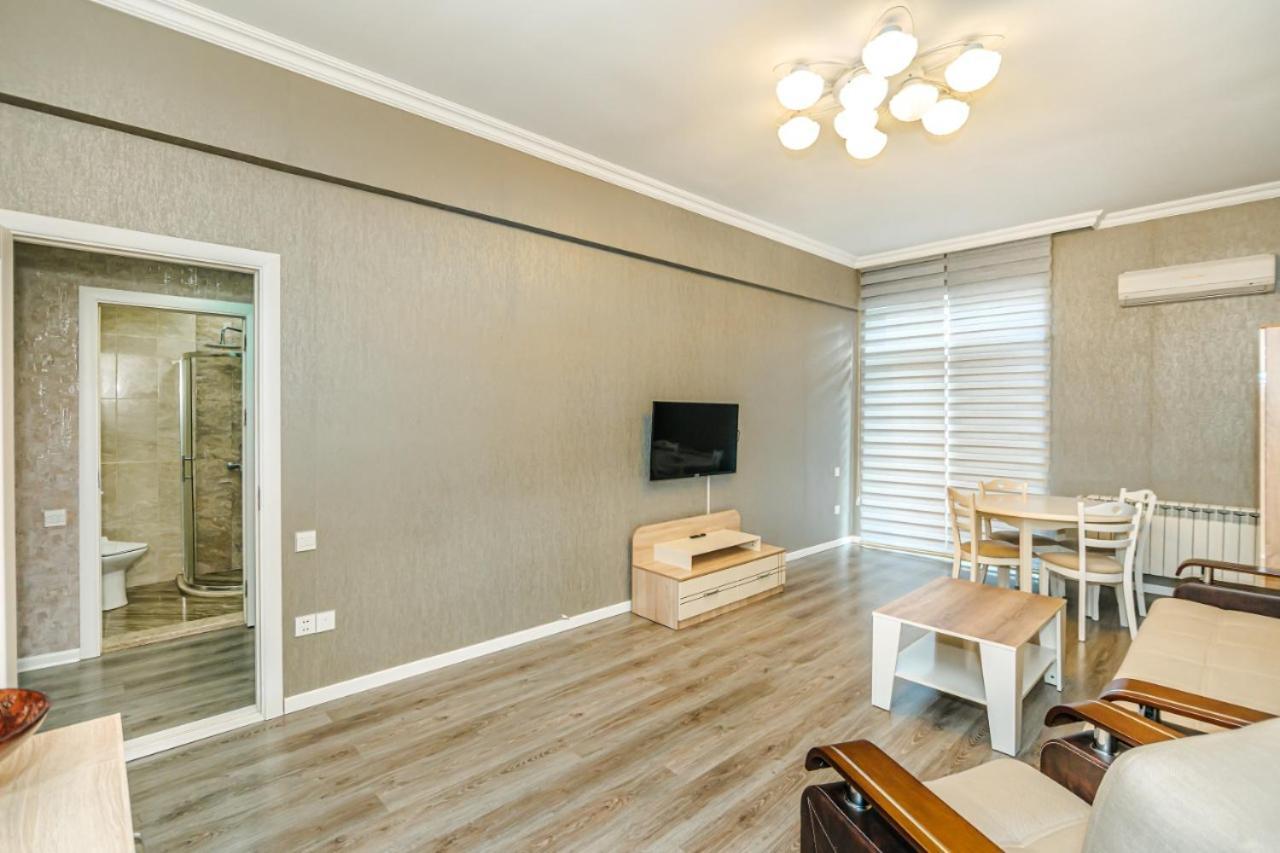 M Estate 1 Room Targovu Baku Luaran gambar
